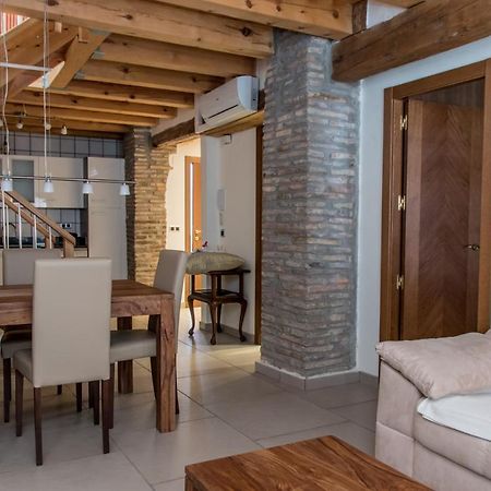 Plaza Apartamentos Binéfar Dış mekan fotoğraf