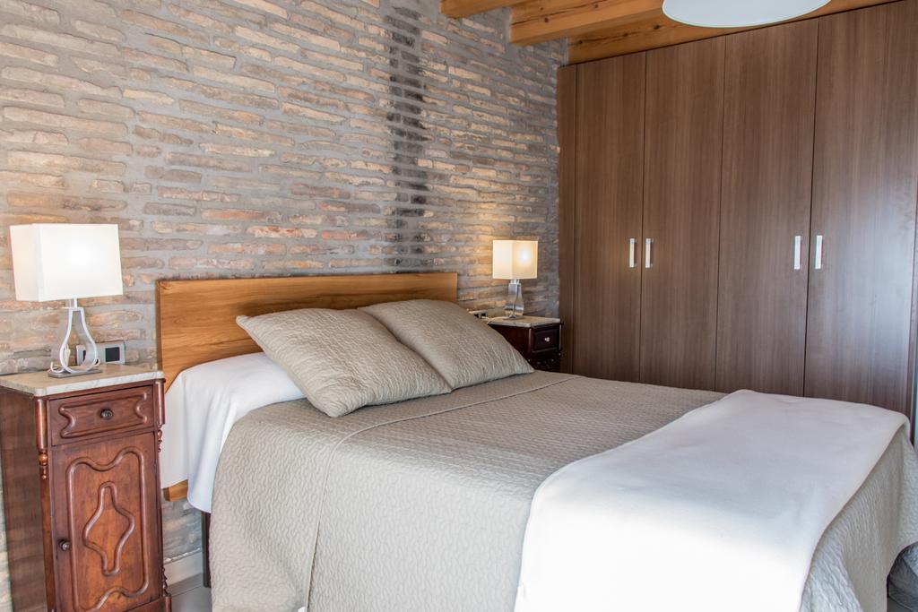 Plaza Apartamentos Binéfar Dış mekan fotoğraf